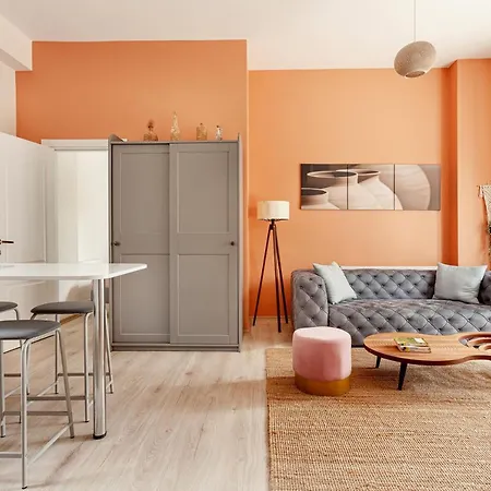 Whisper By Oval Hotell 5*
